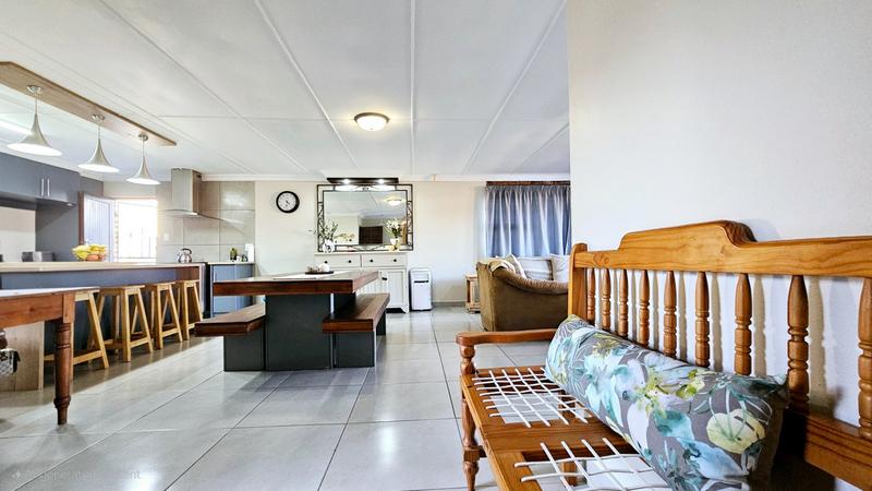 3 Bedroom Property for Sale in Dana Bay Western Cape